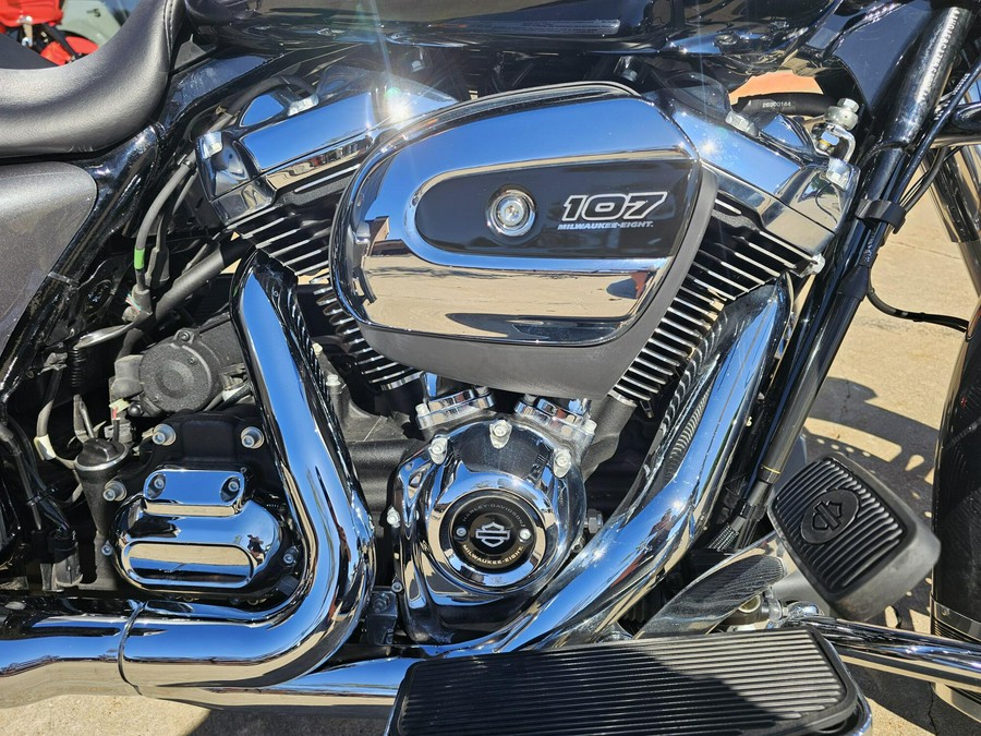 FLHR 2022 Road King