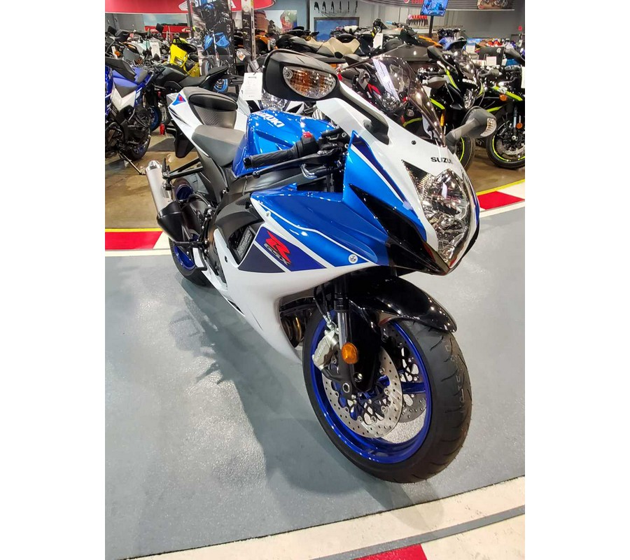 2024 SUZUKI GSX-R600