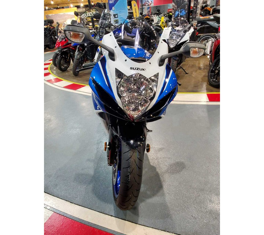 2024 SUZUKI GSX-R600