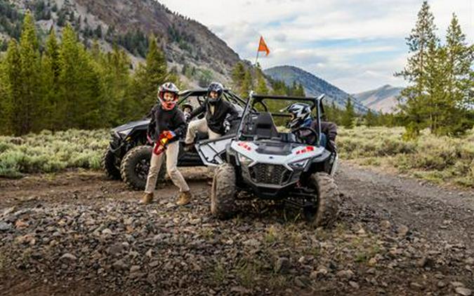 2023 Polaris RZR 200 EFI