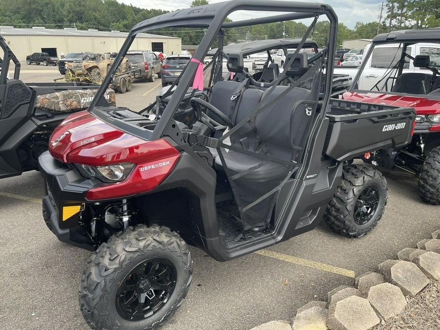 2024 Can-Am™ Defender DPS HD9