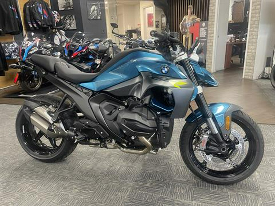 2026 BMW R 1300 R