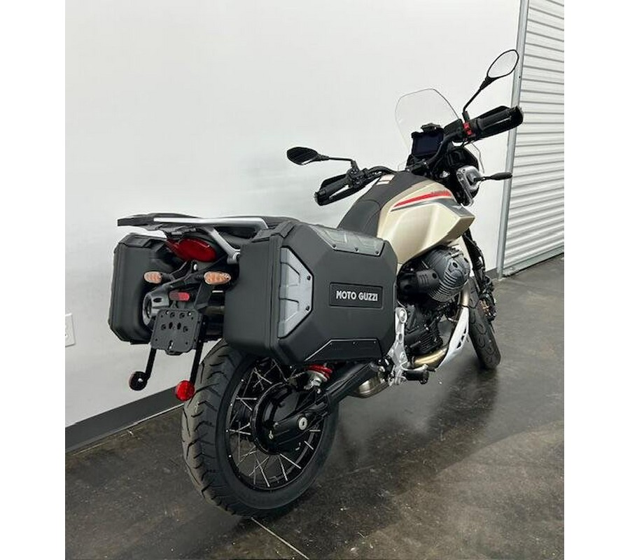 2025 Moto Guzzi V85 TT Travel