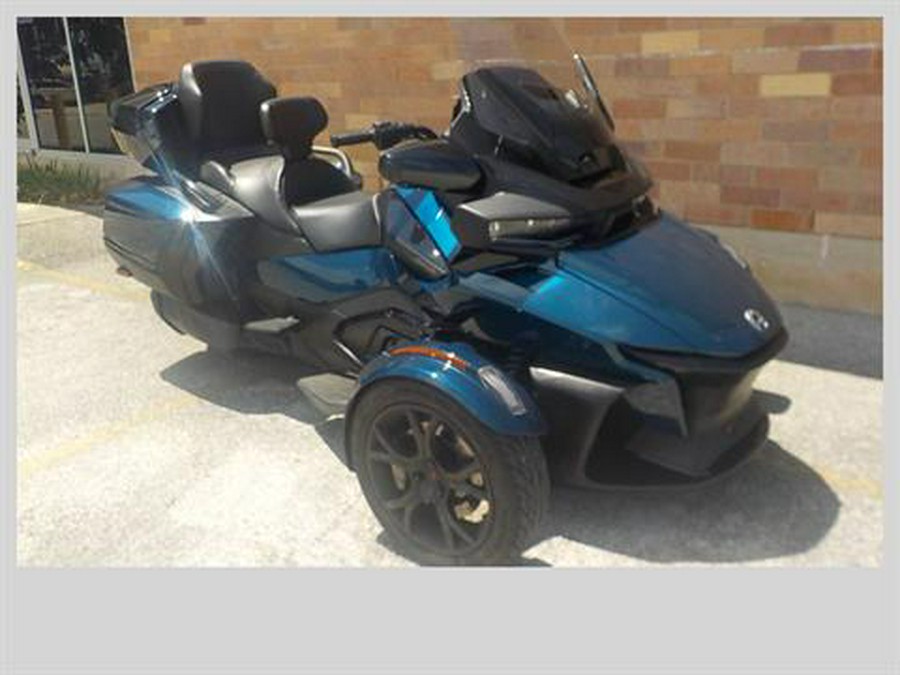 2021 Can-Am Spyder RT