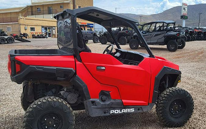 2018 Polaris Industries Polaris GENERAL™ 1000 EPS - Indy Red