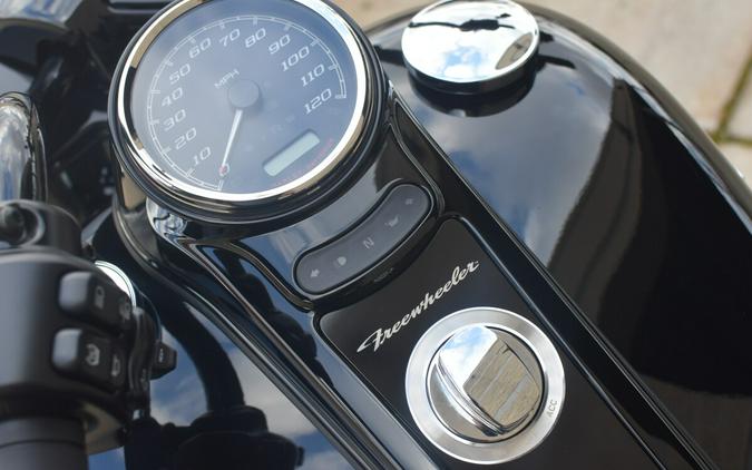 2024 Harley-Davidson Freewheeler