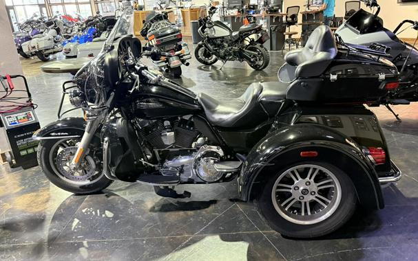 2014 Harley-Davidson® Tri Glide® Ultra