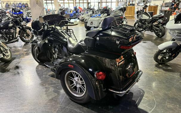 2014 Harley-Davidson® Tri Glide® Ultra