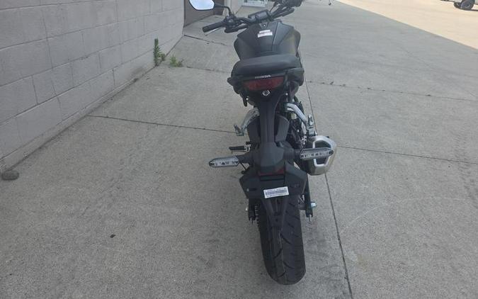 2026 Honda® CB300R