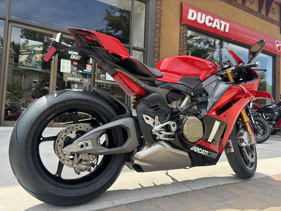 2026 Ducati Panigale V4 S Corse - 7609