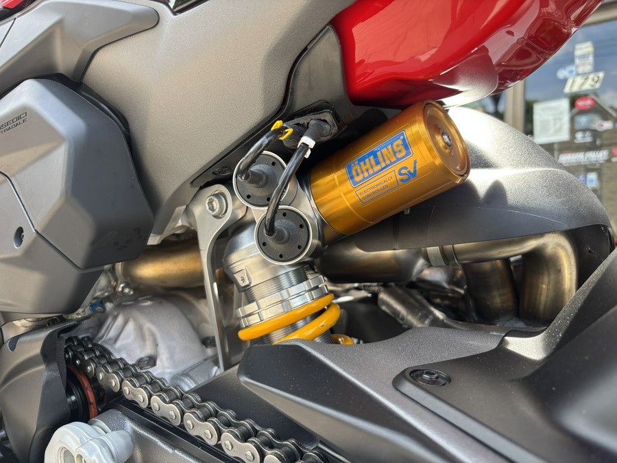 2026 Ducati Panigale V4 S Corse - 7609