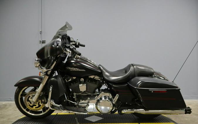 2015 Harley-Davidson Street Glide Special