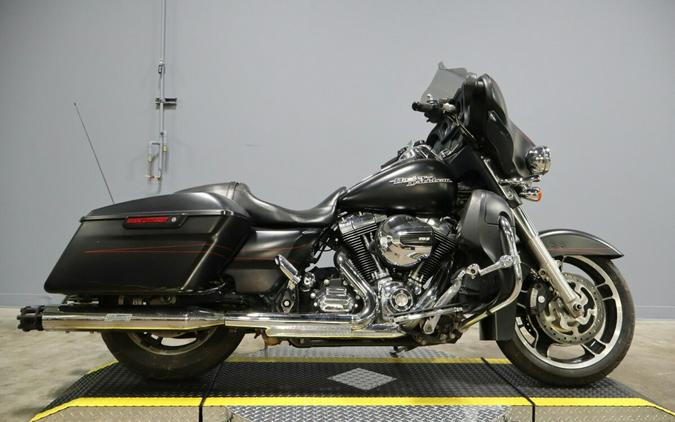 2015 Harley-Davidson Street Glide Special