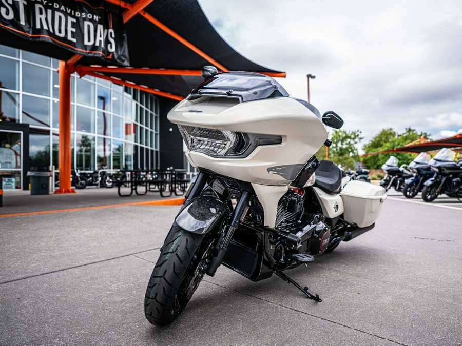 Custom Painted 2024 CVO Road Glide ST