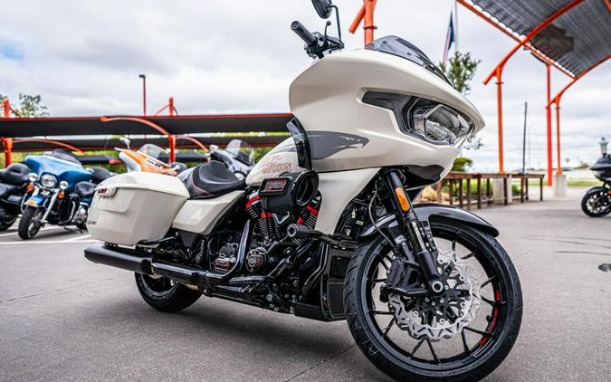 Custom Painted 2024 CVO Road Glide ST