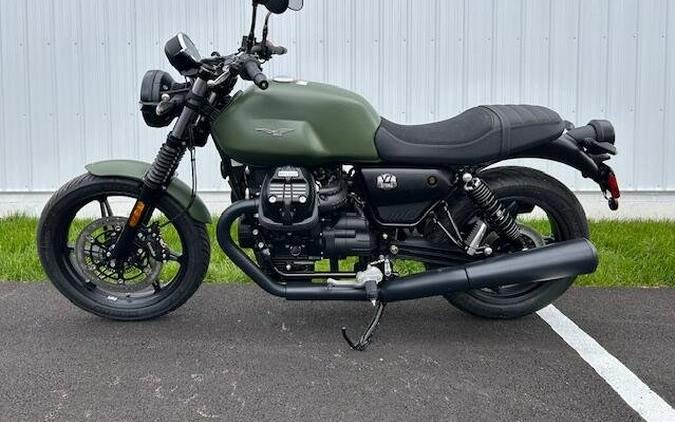 2024 Moto Guzzi V7 Stone