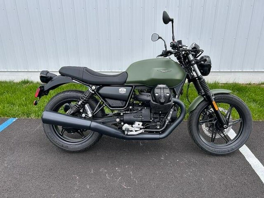 2024 Moto Guzzi V7 Stone