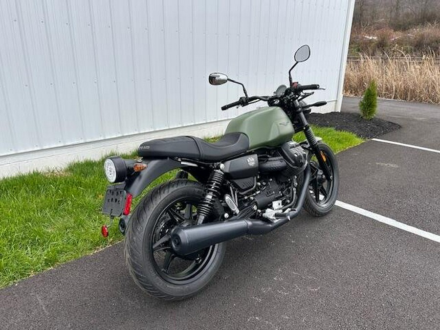 2024 Moto Guzzi V7 Stone