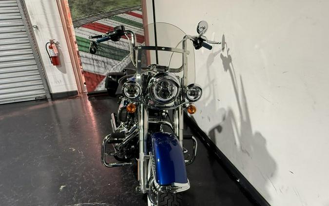 2017 Harley-Davidson Softail FLSTN - Deluxe