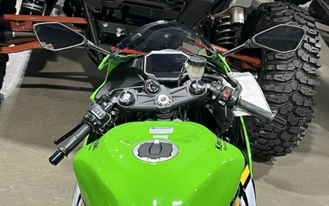 2025 Kawasaki Ninja® ZX™-6R KRT Edition ABS