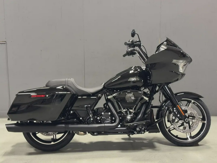 FLTRX 2025 Road Glide®