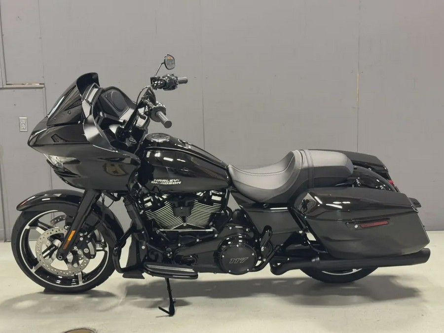 FLTRX 2025 Road Glide®