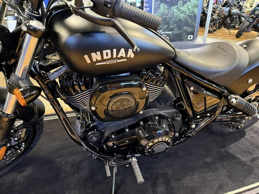 2025 Indian Motorcycle® Chief® Dark Horse® Black Smoke