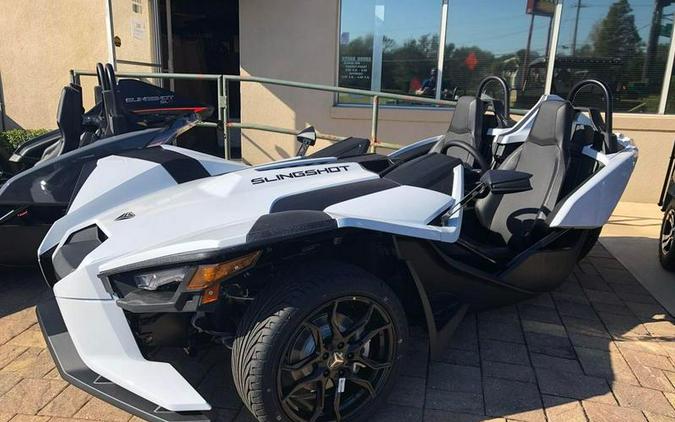 2023 Polaris Slingshot® Slingshot® S Manual