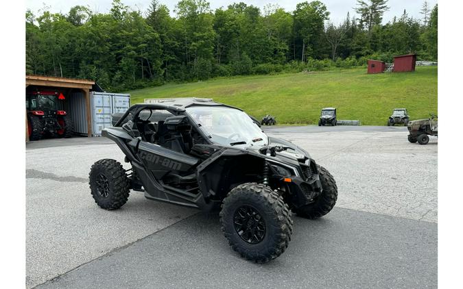 2018 Can-Am Maverick™ X3 X™ ds Turbo R