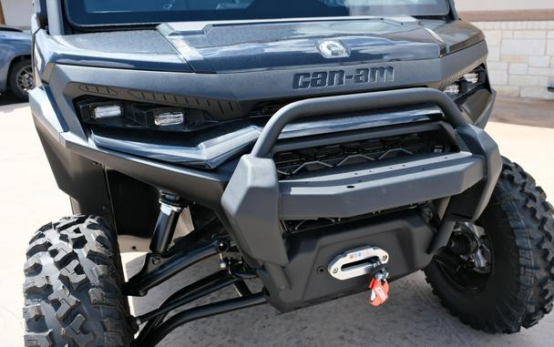 2026 CAN-AM DEFENDER XT CAB HD11