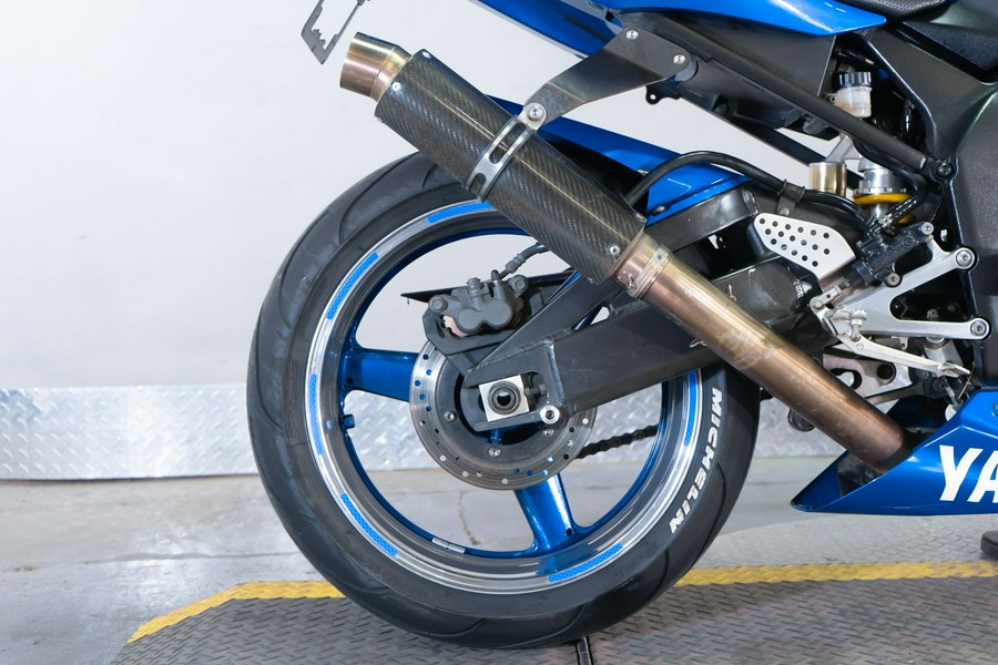 2002 Yamaha YZF-R1