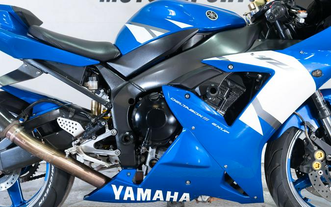 2002 Yamaha YZF-R1