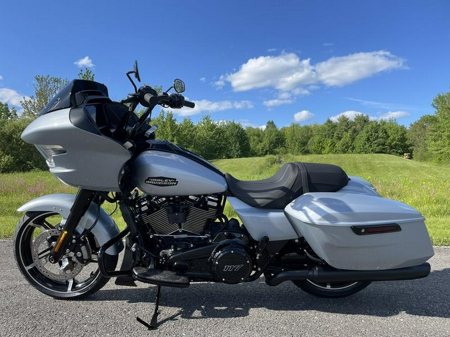 2024 Harley-Davidson® FLTRX - Road Glide®