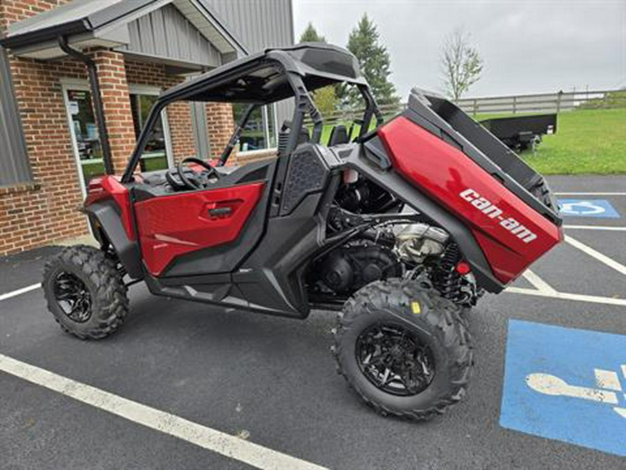 2024 Can-Am Commander XT 700