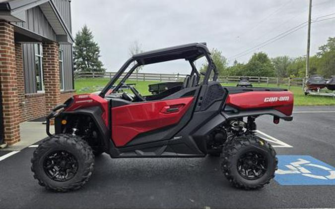 2024 Can-Am Commander XT 700