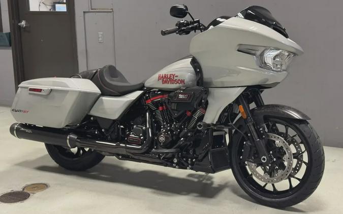 FLTRXSTSE 2025 CVO™ Road Glide® ST