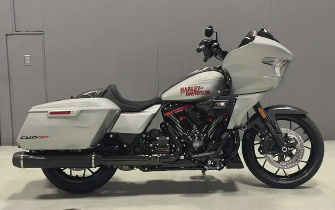 FLTRXSTSE 2025 CVO™ Road Glide® ST