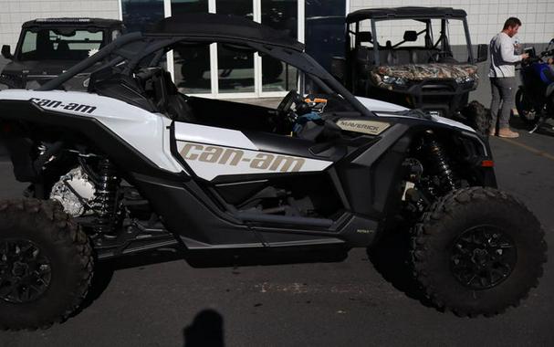 2024 Can-Am® Maverick X3 RS Turbo Catalyst Gray