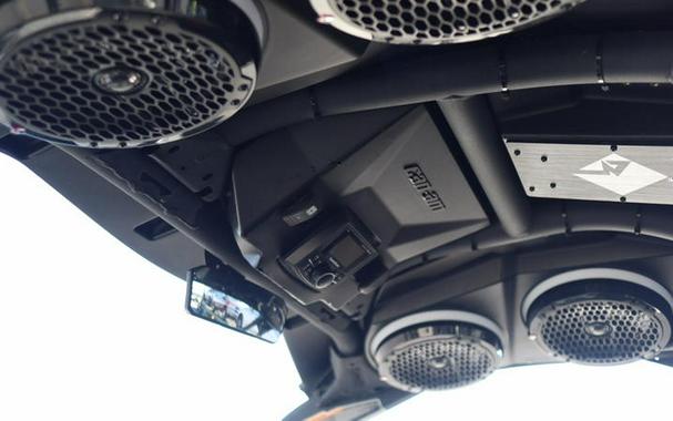 2024 Can-Am® Maverick X3 RS Turbo Catalyst Gray