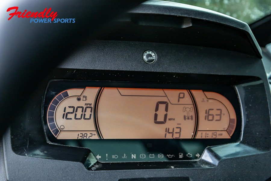 2024 Can-Am Defender Limited HD10