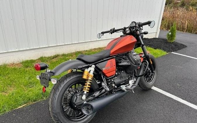 2020 Moto Guzzi V9 Bobber Sport