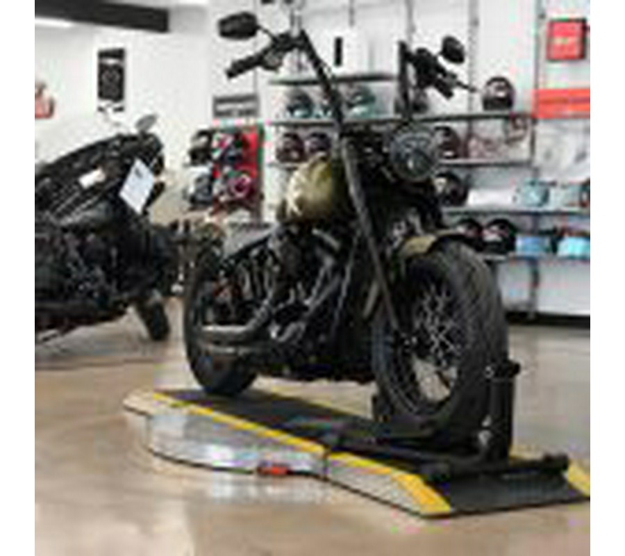 2017 Harley Davidson Softail Slim S