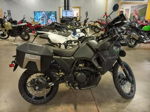 2022 Kawasaki KLR650 Adventure Review (19 Fast Facts)