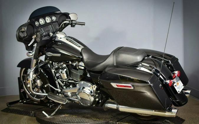 2021 Harley-Davidson Street Glide