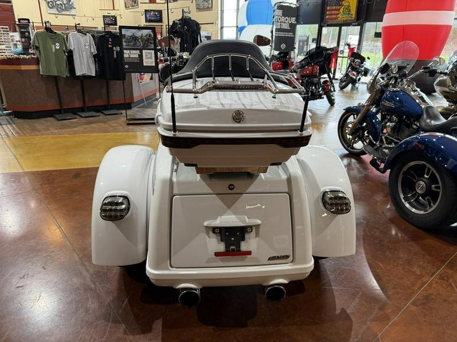 2020 Harley-Davidson® FLHTCUTGSE - CVO™ Tri Glide®