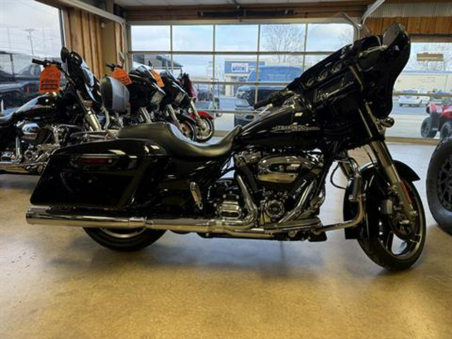 2017 Harley-Davidson Street Glide® Special