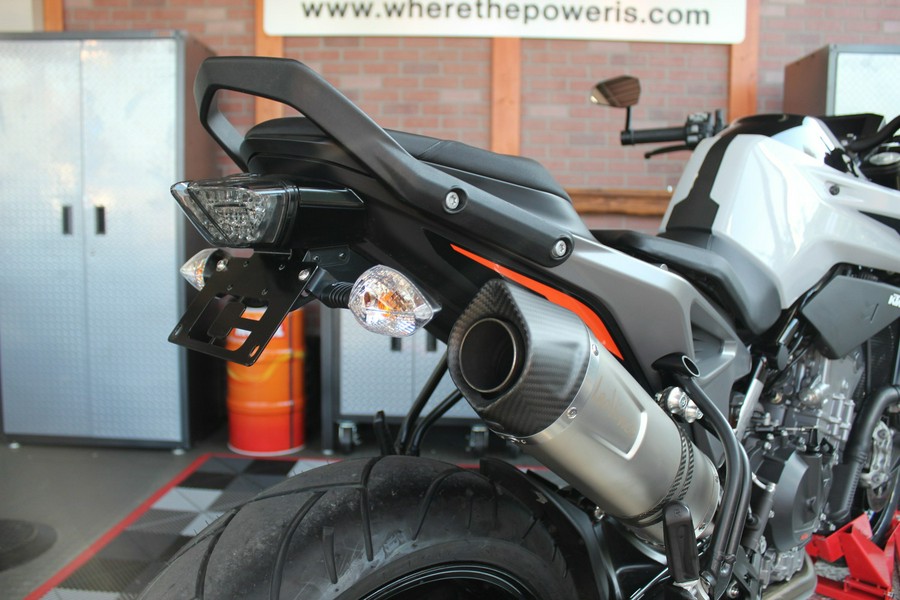 2024 KTM Duke 790