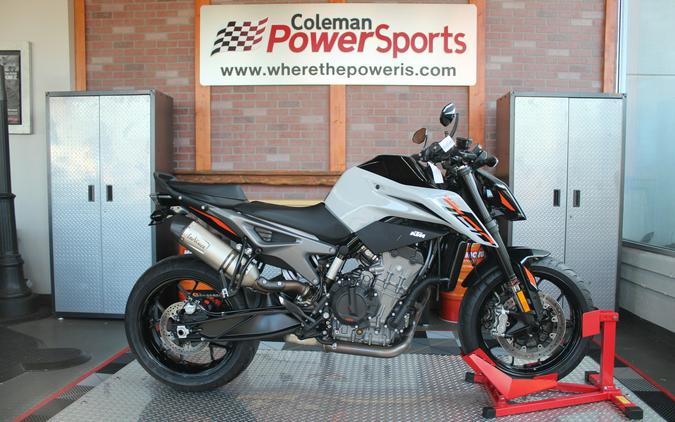 2024 KTM Duke 790