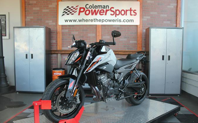 2024 KTM Duke 790