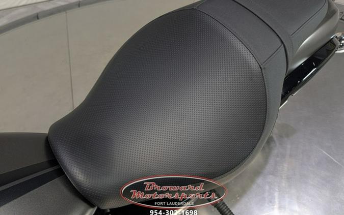 2024 Kawasaki Vulcan 900 Classic Custom